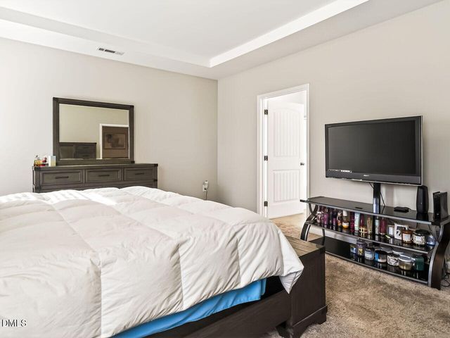 252 Shooting Star Lane, Clayton, NC 27520