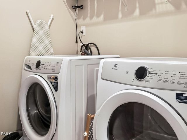 252 Shooting Star Lane, Clayton, NC 27520