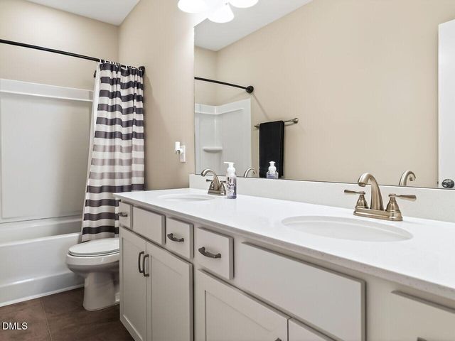 252 Shooting Star Lane, Clayton, NC 27520