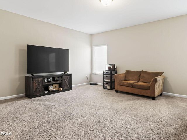 252 Shooting Star Lane, Clayton, NC 27520