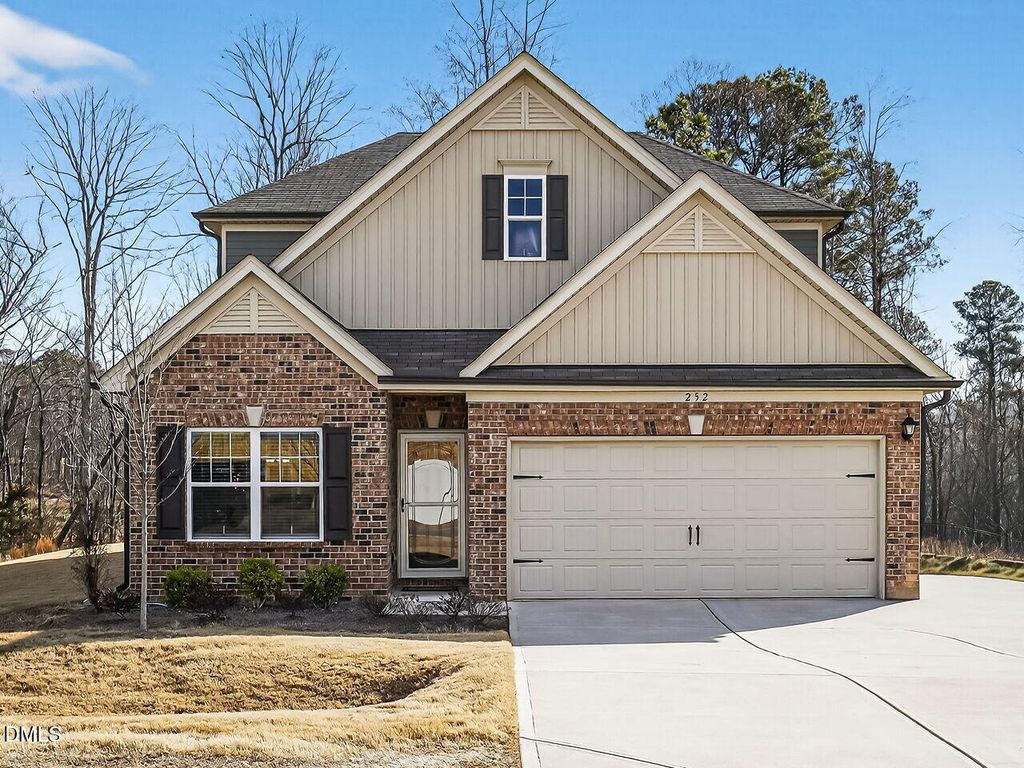 252 Shooting Star Lane, Clayton, NC 27520