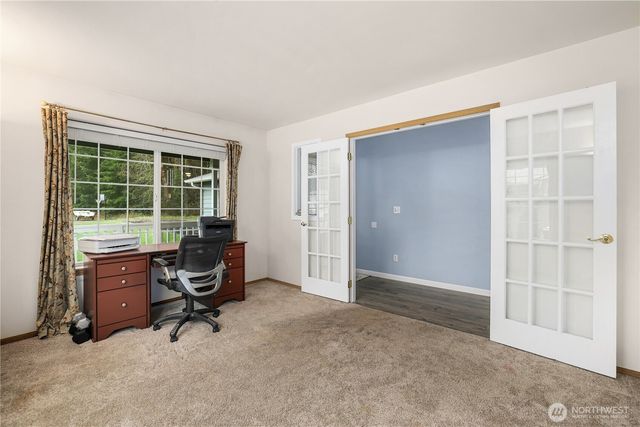 10109 Meadowside Lane SW, Rochester, WA 98579