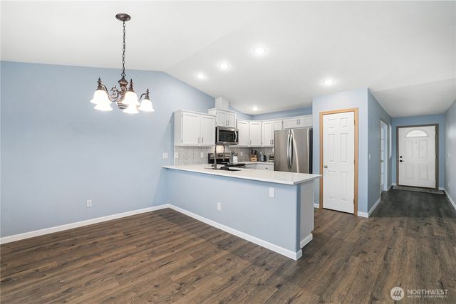 10109 Meadowside Lane SW, Rochester, WA 98579