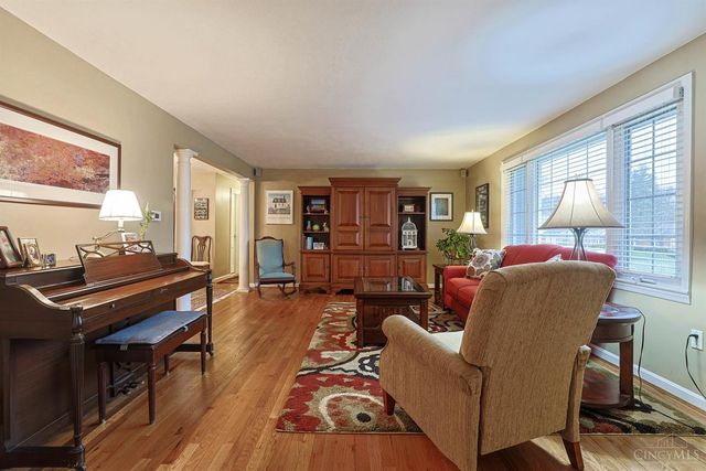 7835 Westwind Lane, Montgomery, OH 45242