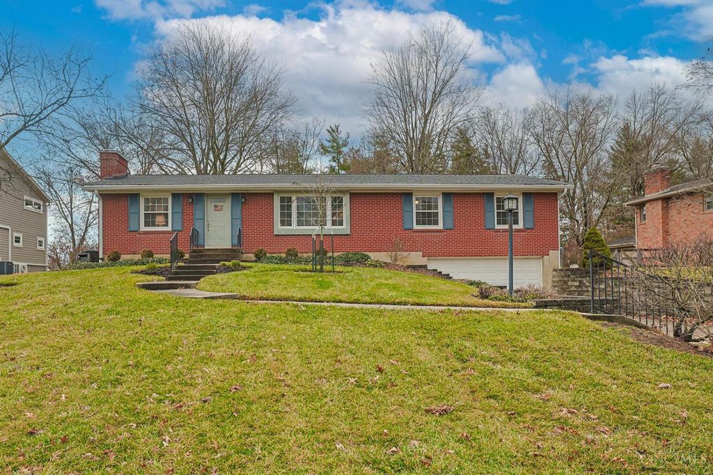 7835 Westwind Lane, Montgomery, OH 45242