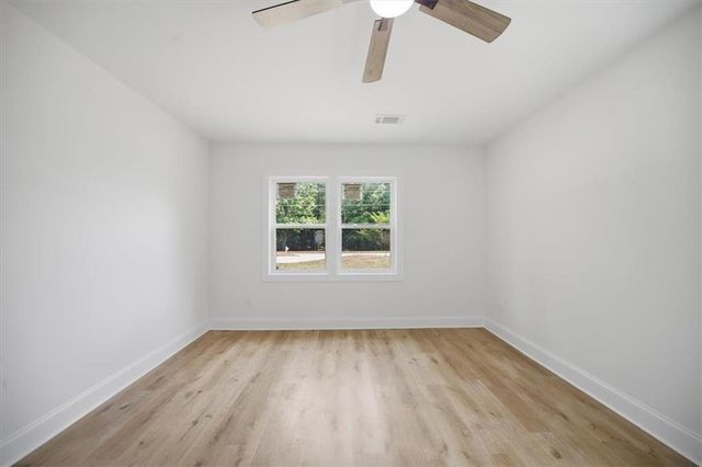 1073 Grayson Parkway, Grayson, GA 30017