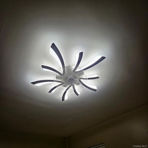 607 S 5th Avenue 2nd Flr Duplex, Mount Vernon, NY 10550