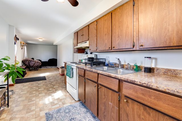 40W791 Big Timber Road, Hampshire, IL 60140