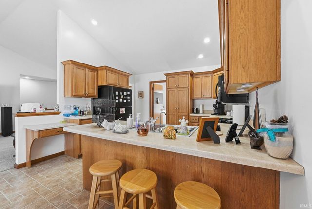 67114 CHADWICK CT, Goshen, IN 46526