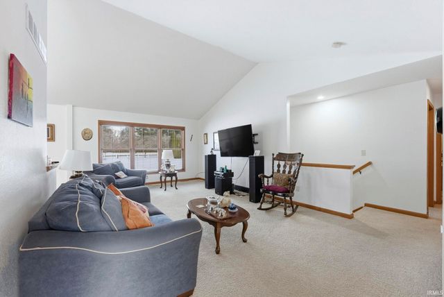 67114 CHADWICK CT, Goshen, IN 46526