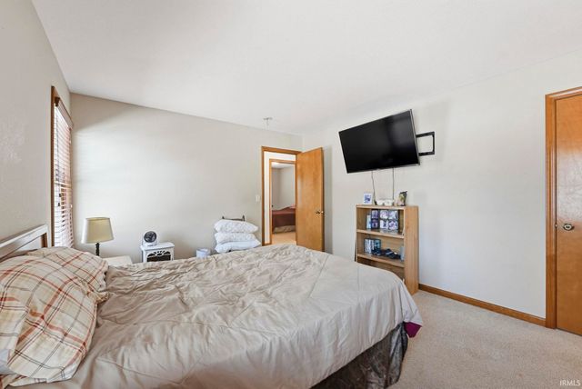 67114 CHADWICK CT, Goshen, IN 46526