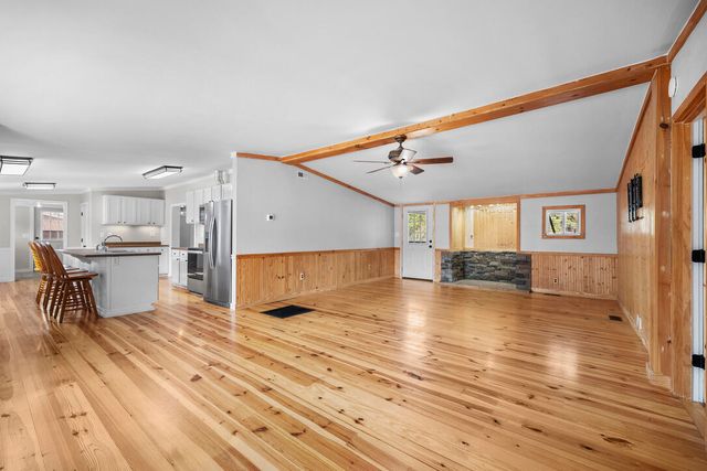 2332 Cooper Store Road, Moncks Corner, SC 29461