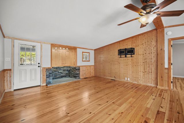 2332 Cooper Store Road, Moncks Corner, SC 29461