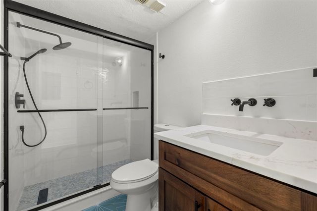 1 WINDRUSH BOULEVARD 19, Indian Rocks Beach, FL 33785