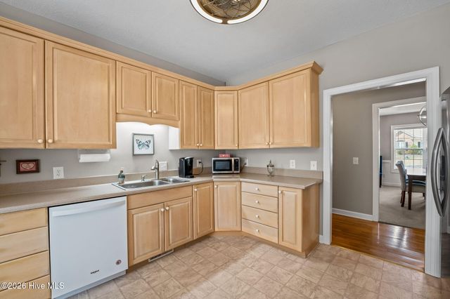 8 Hialeah Place, Pinehurst, NC 28374