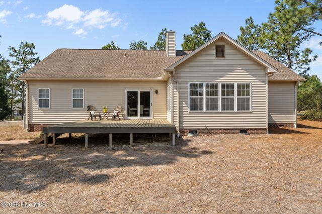 8 Hialeah Place, Pinehurst, NC 28374