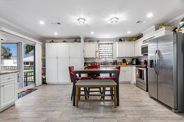 37006 Exuma Bay, Boynton Beach, FL 33436