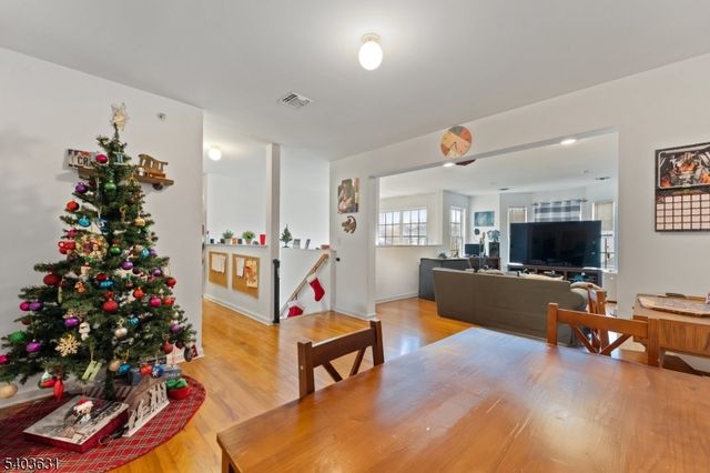 168 Forest Dr, Piscataway Twp., NJ 08854