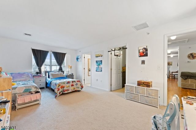 168 Forest Dr, Piscataway Twp., NJ 08854