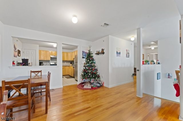 168 Forest Dr, Piscataway Twp., NJ 08854