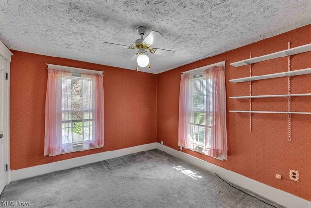 2140 Gardenland Avenue, Niles, OH 44446