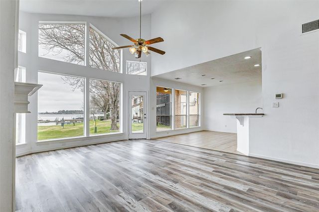 14527 Clipper Circle Drive Drive, Willis, TX 77318