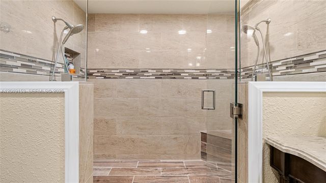 341 E 58th St, Hialeah, FL 33013