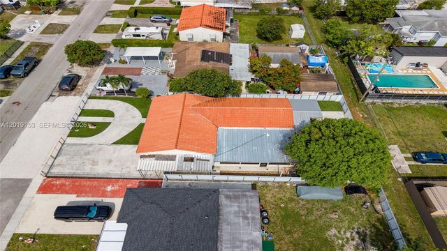 341 E 58th St, Hialeah, FL 33013
