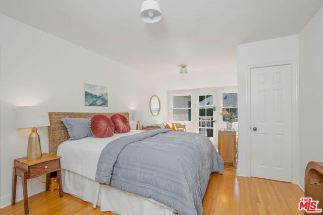 4712 Burnet Avenue, Los Angeles, CA 91403
