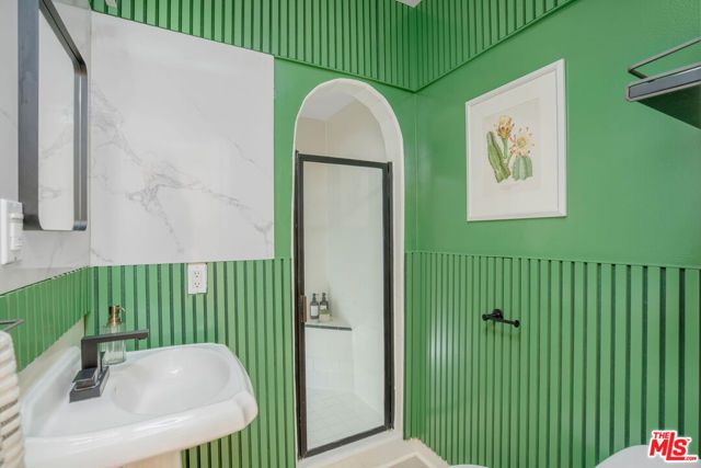 4712 Burnet Avenue, Los Angeles, CA 91403