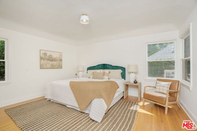 4712 Burnet Avenue, Los Angeles, CA 91403
