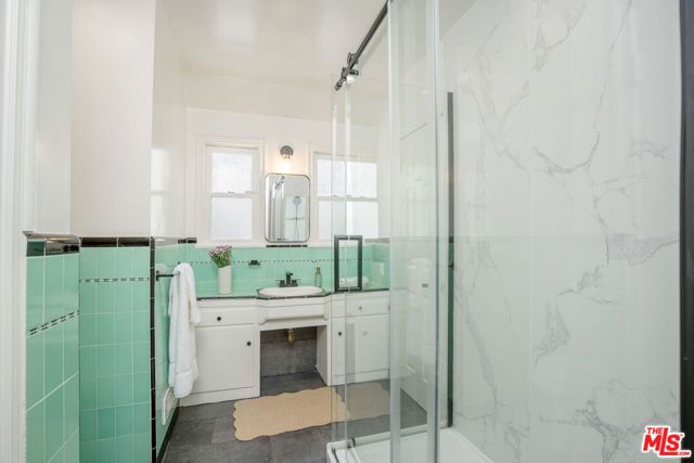 4712 Burnet Avenue, Los Angeles, CA 91403
