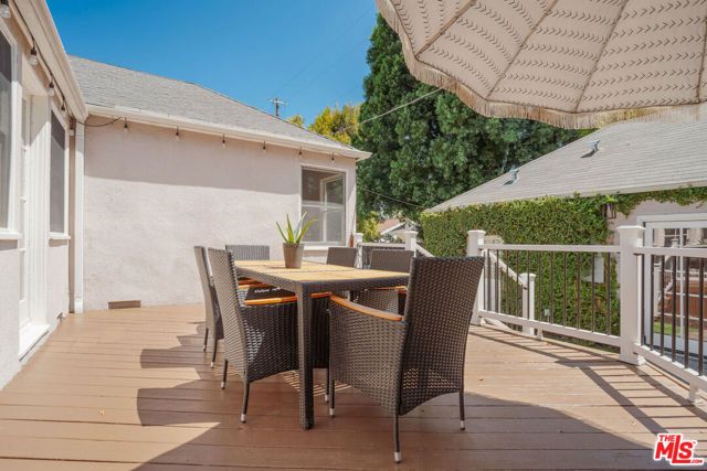 4712 Burnet Avenue, Los Angeles, CA 91403
