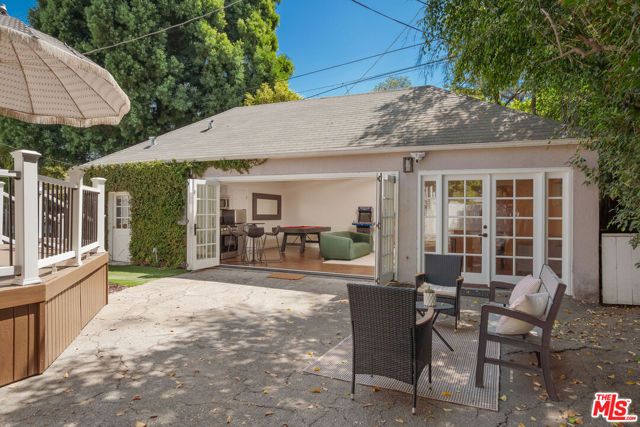 4712 Burnet Avenue, Los Angeles, CA 91403
