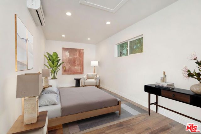 4712 Burnet Avenue, Los Angeles, CA 91403