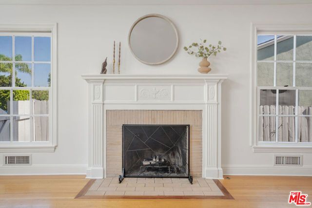 4712 Burnet Avenue, Los Angeles, CA 91403