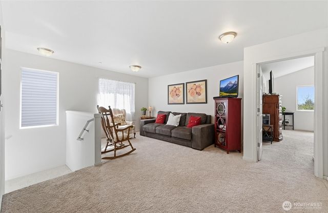 7142 42nd Place NE, Marysville, WA 98270
