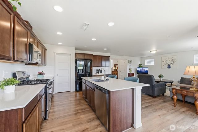 7142 42nd Place NE, Marysville, WA 98270