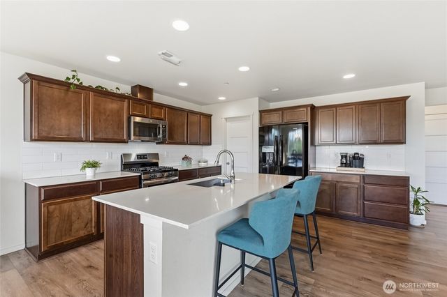 7142 42nd Place NE, Marysville, WA 98270