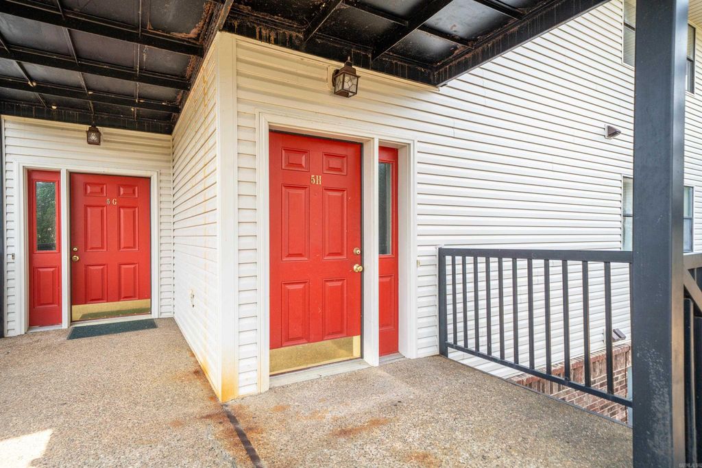 5371 Central Ave, Unit 5H, Hot Springs, AR 71913
