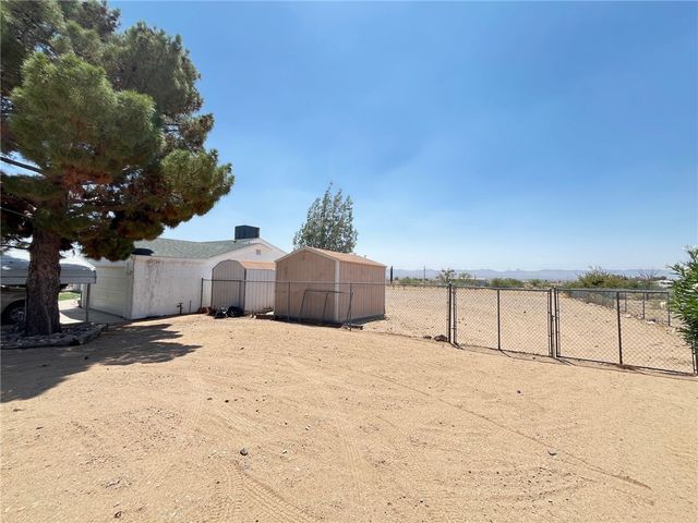 3649 N Bonita Road, Golden Valley, AZ 86413