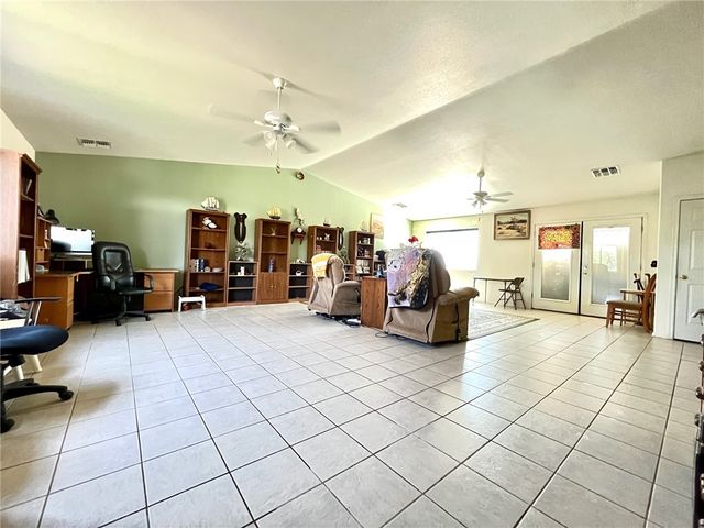 3649 N Bonita Road, Golden Valley, AZ 86413