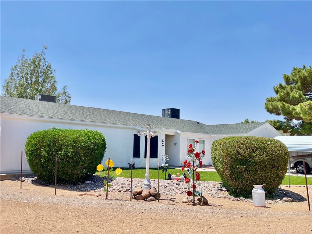 3649 N Bonita Road, Golden Valley, AZ 86413