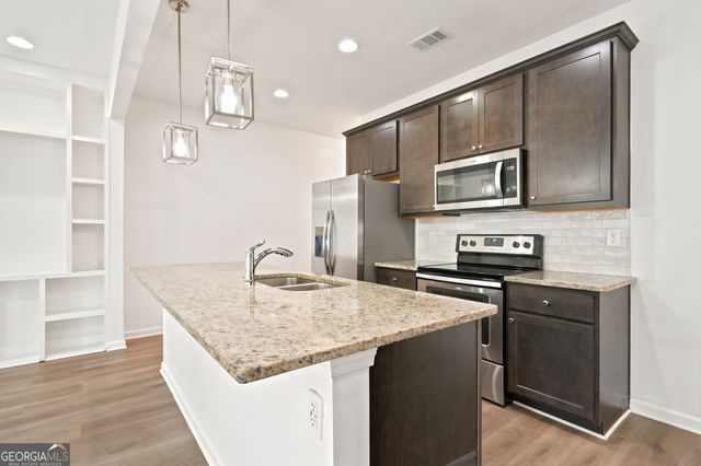 442 Mulberry Row, Atlanta, GA 30354