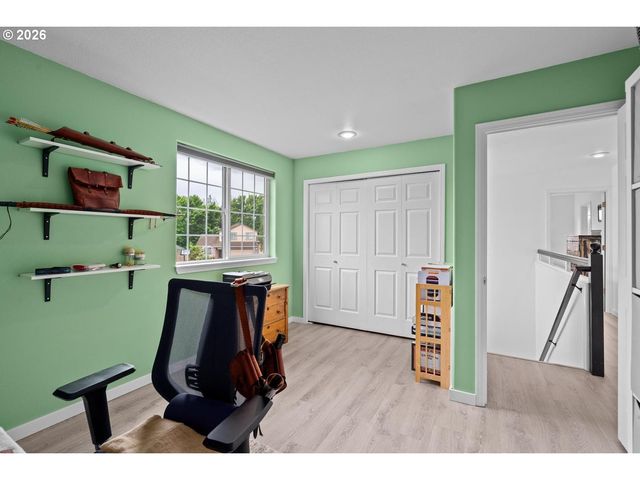3161 Ne 1ST Pl, Hillsboro, OR 97124