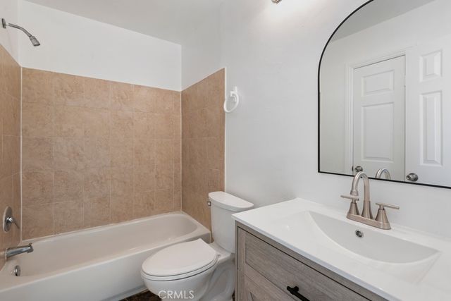 7527 Bonita Drive, Highland, CA 92346