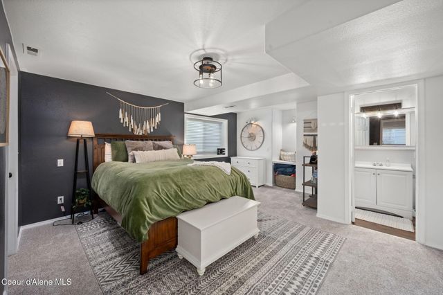 5777 N Toulon DR, Coeur D'alene, ID 83815