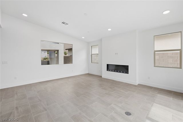 961 Golden Summit Avenue, Las Vegas, NV 89138