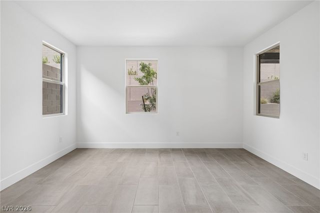 961 Golden Summit Avenue, Las Vegas, NV 89138