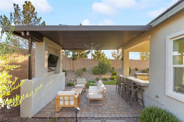 9999 Skye Gazer Avenue, Las Vegas, NV 89166